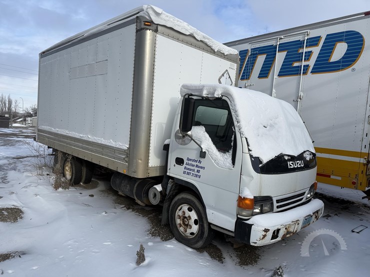 2000-isuzu-npr-image-1