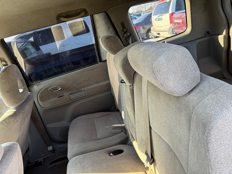 2005-suzuki-xl7-image-34