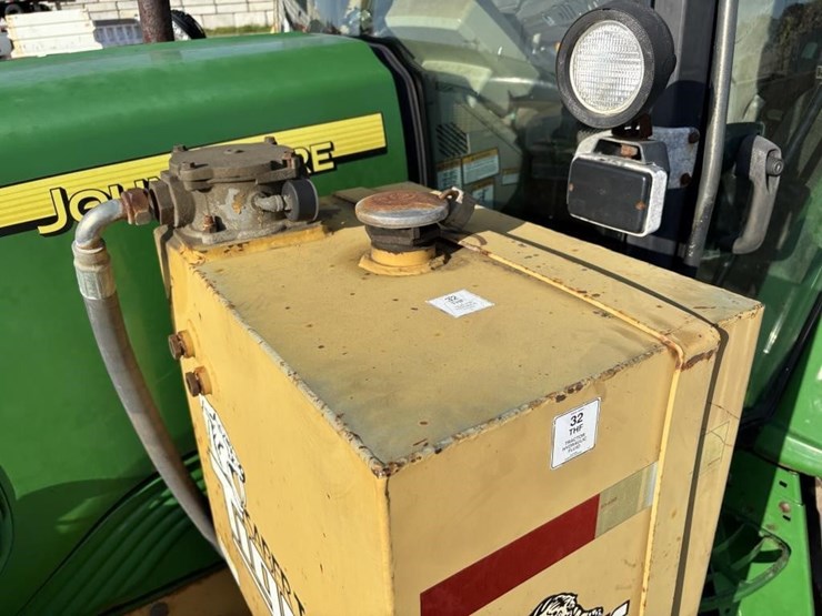 2005-john-deere-7220-image-40