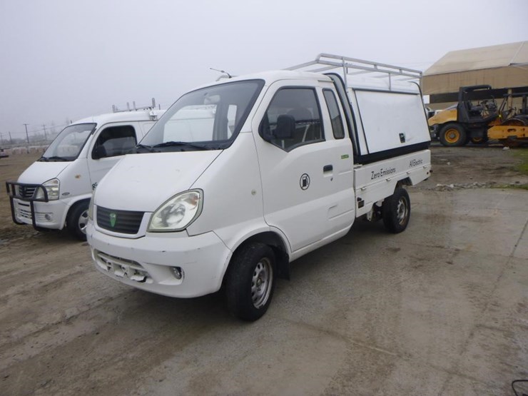 2009-miles-zx40st-image-1