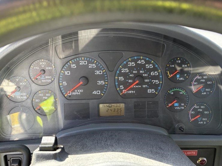 2004-international-4300-sba-image-15