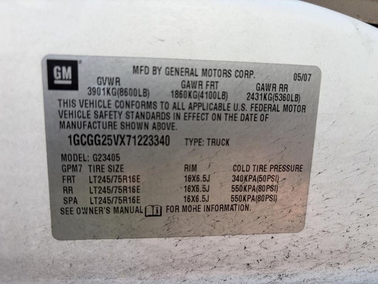 2007-utility-van-image-17