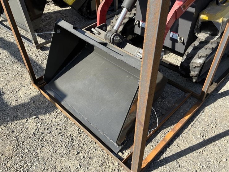 2026-agt-yszt14-skid-steer-loader-image-5