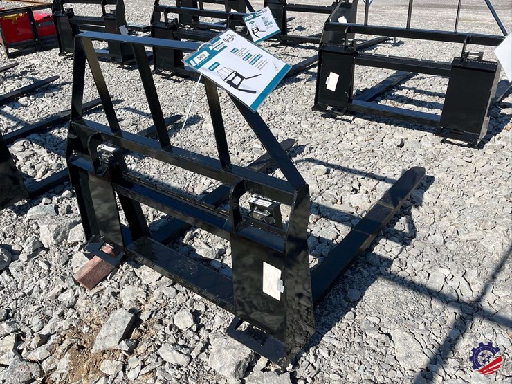 2026-mower-king-sa-skid-steer-forks-attachment-image-3