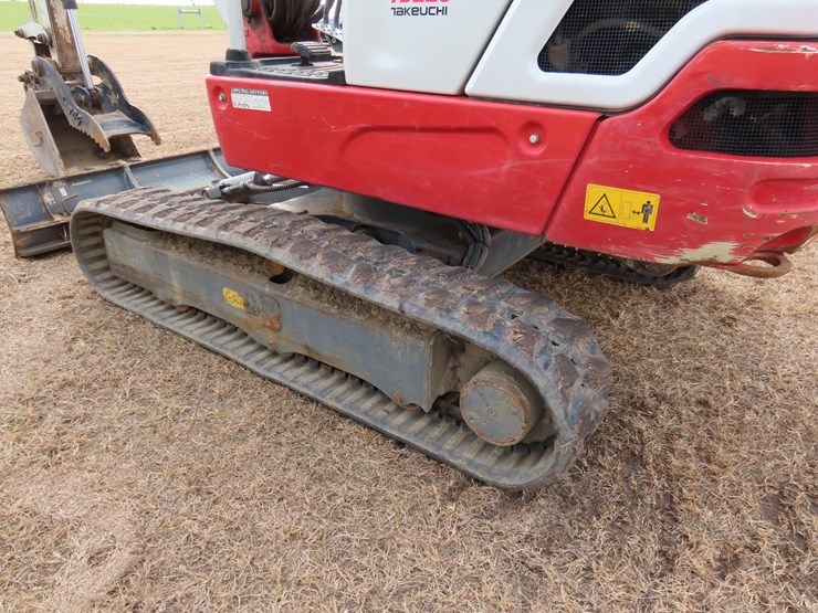 2020-takeuchi-tb225-image-12