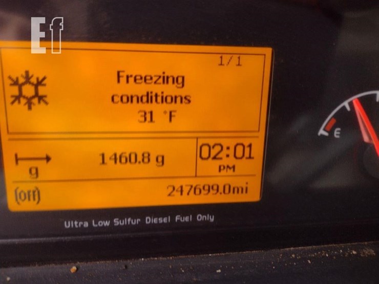 12-volvo-vhd-truck^title^-image-7