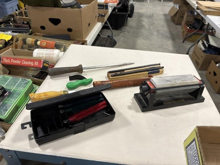 filet-knife,-sharpening-items-image-1