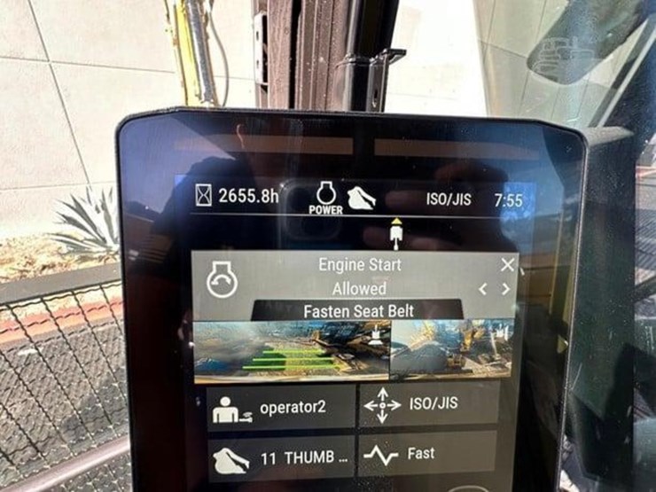 2021-caterpillar-320-image-15