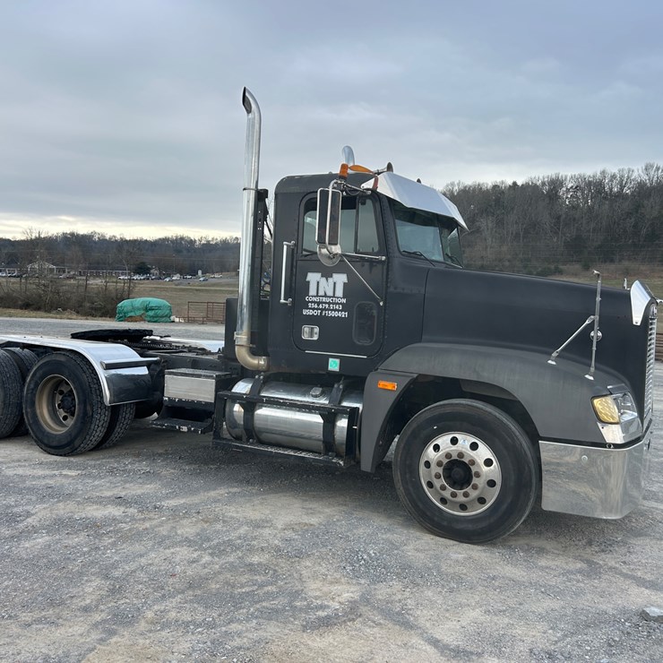 1998 FREIGHTLINER FLD120