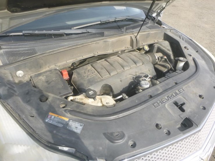 2012-chevrolet-traverse-image-11