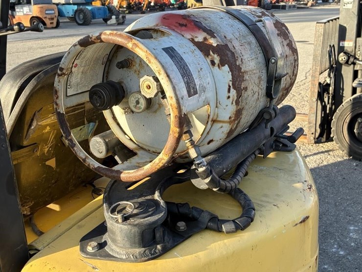 2008-yale-glc050vxnvse094-forklift-image-12