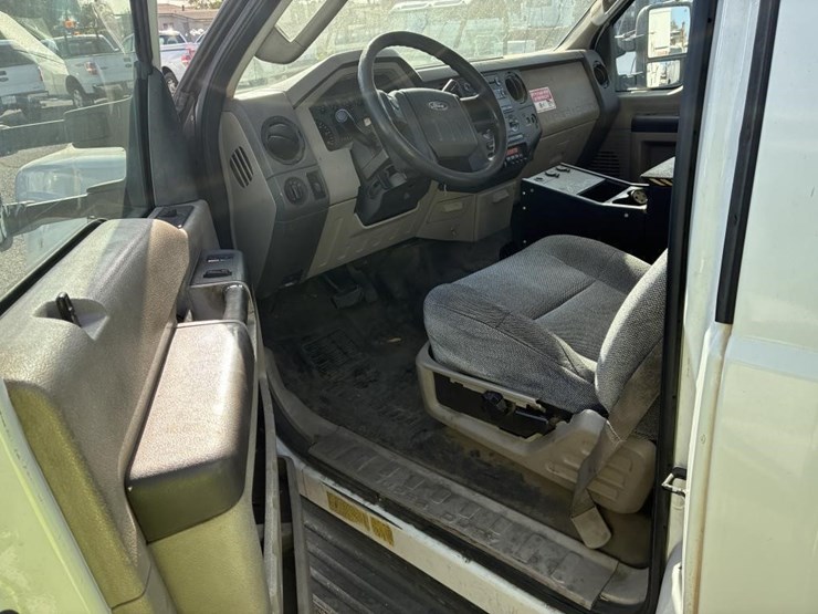 2008-ford-f350-image-11