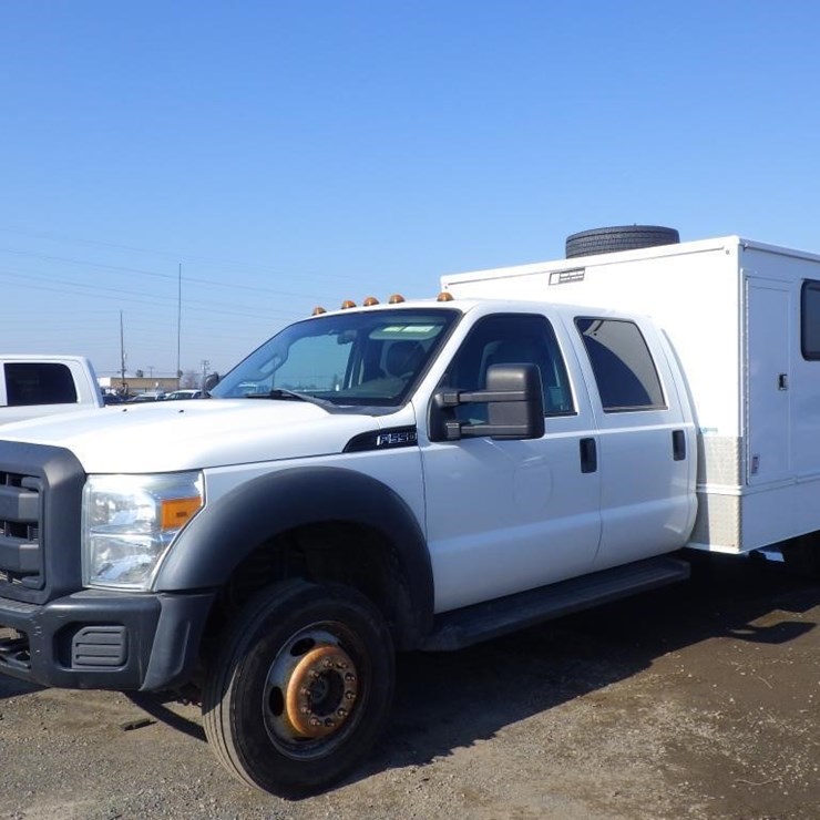 2012 FORD F550