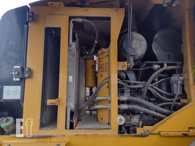2006-caterpillar-930g-image-25