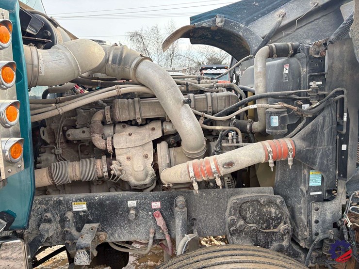 2021-western-star-4900ex-image-34