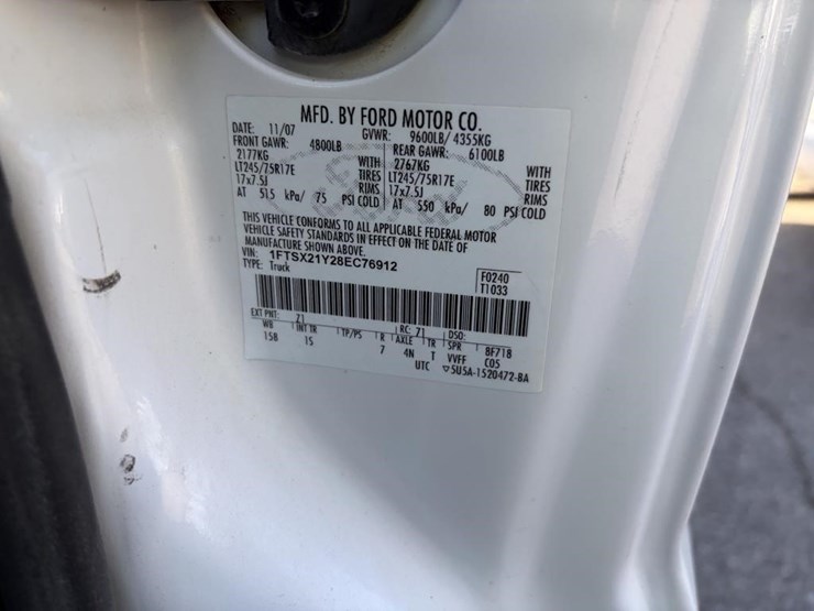 2008-ford-f250-image-32