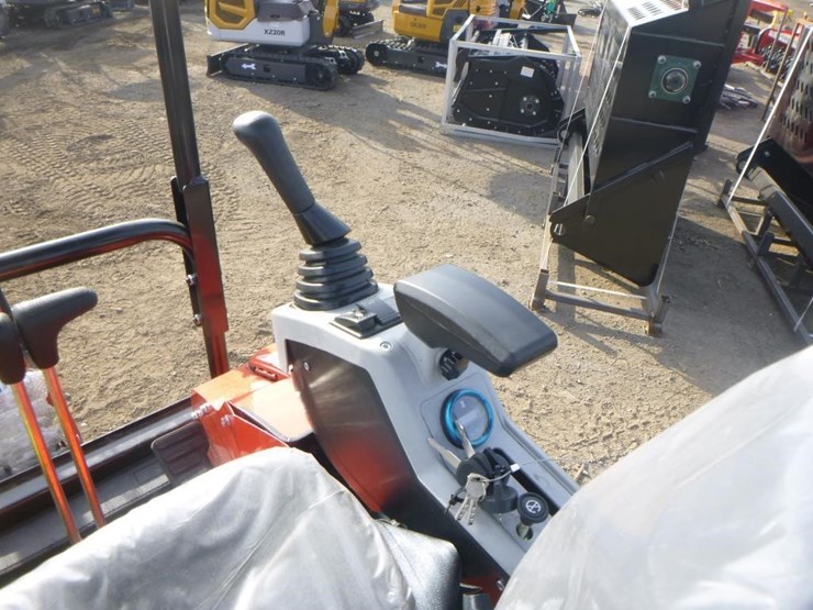 2025-tpm-16h-hydraulic-excavator-image-23