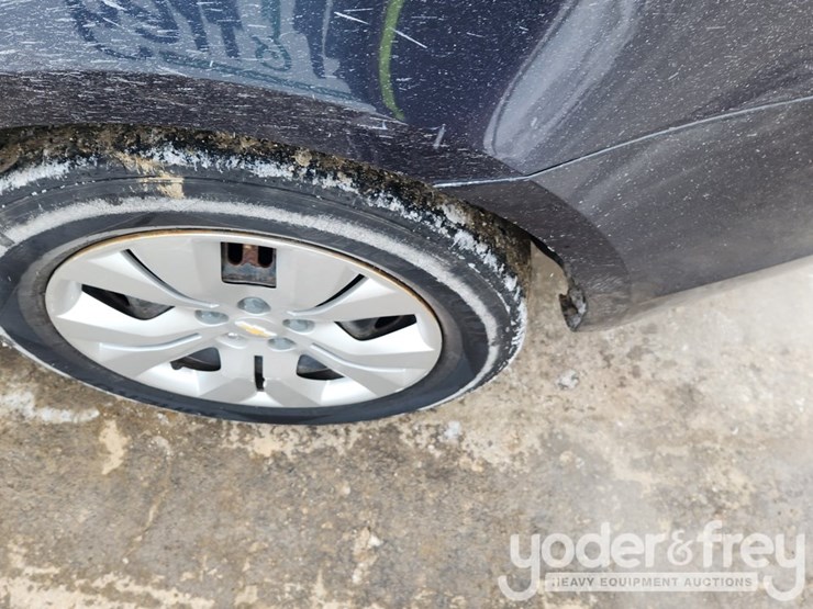 2016-chevrolet-cruze-image-11