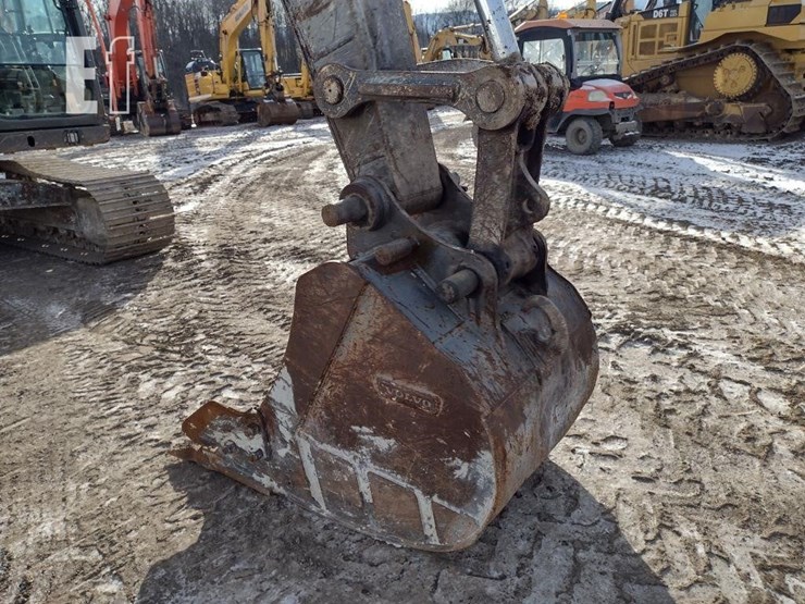 2019-volvo-ec140el-image-18