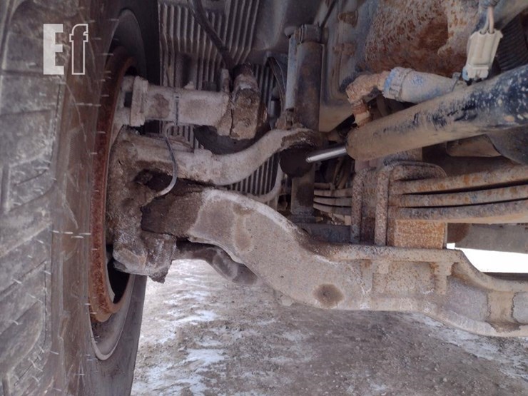 12-volvo-vhd-truck^title^-image-21