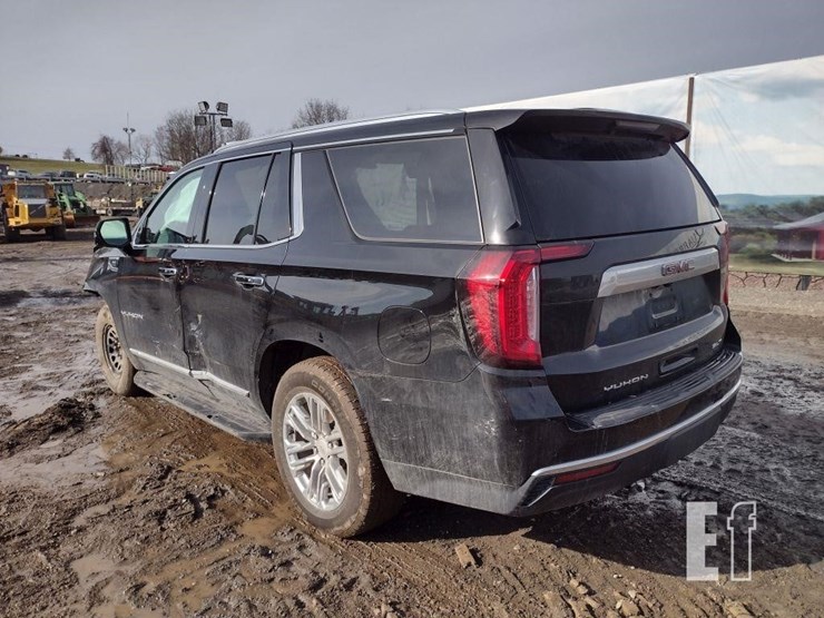 2022-gmc-yukon-slt-image-40