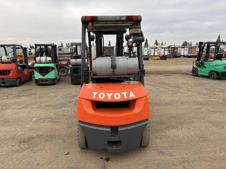 toyota-7fgu25-image-8