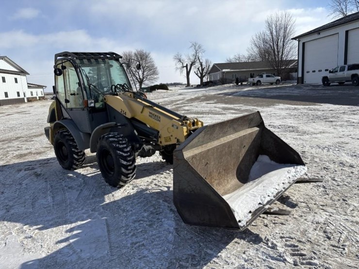 2016-wacker-neuson-telescopic-loader-image-6