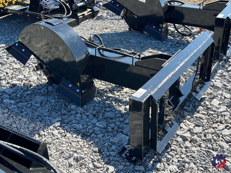 2026-topcat-ecssstg200-skid-steer-stump-grinder-attachment-image-2