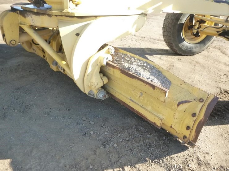 2006-komatsu-gd555-3c-image-28