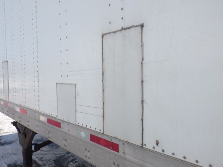 2017-utility-4000d-x-image-28