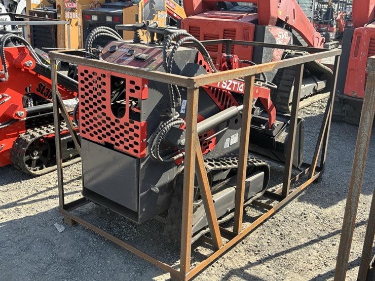 2026-agt-yszt14-skid-steer-loader-image-4