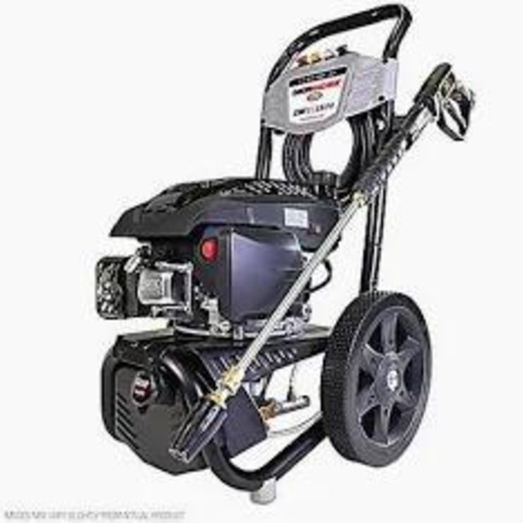 New Unused Simpson 3200 psi pressure washer honda engine.