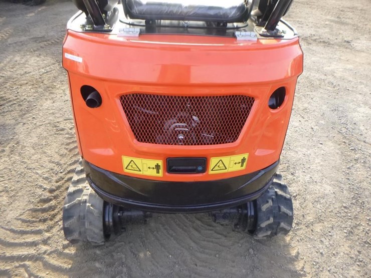 2025-tpm-18bs-hydraulic-excavator-image-18