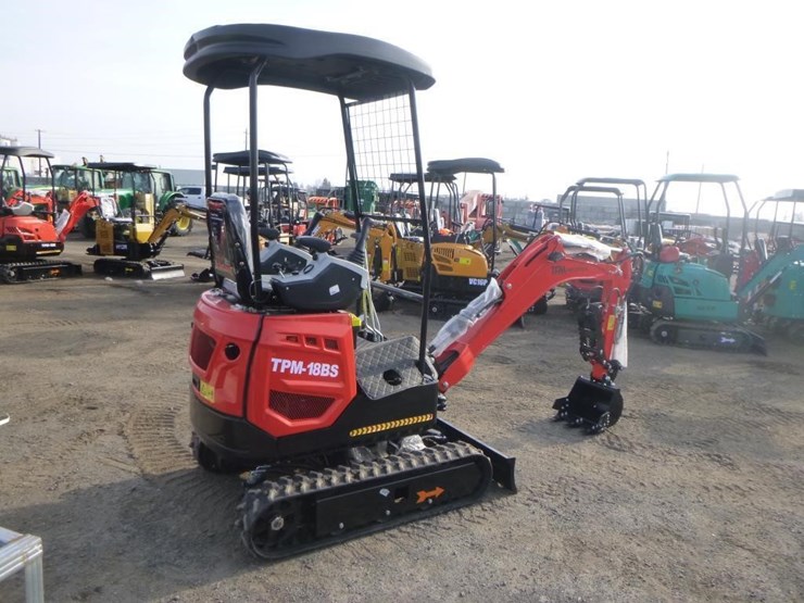 2025-tpm-18bs-hydraulic-excavator-image-3