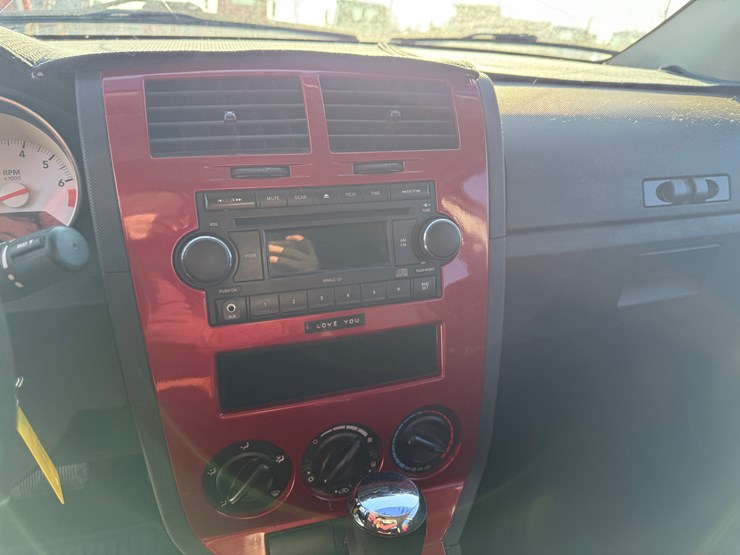 2008-dodge-caliber-image-33