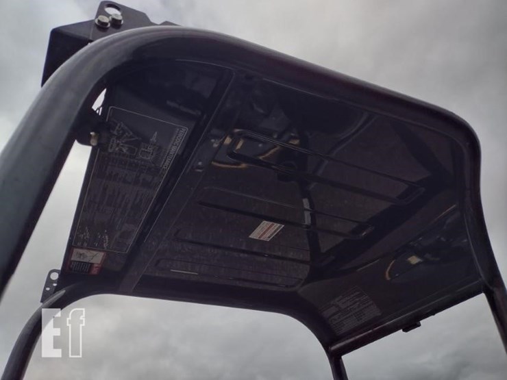 2022-deere-26g-image-13