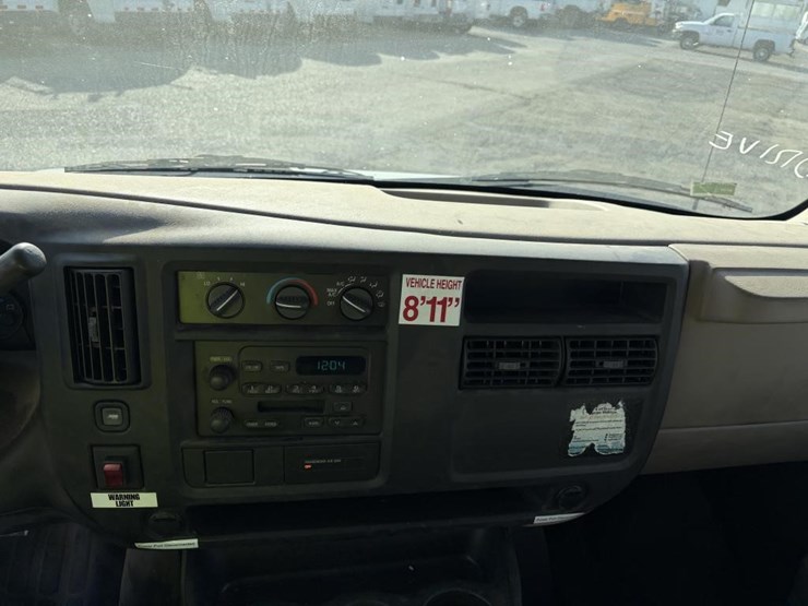 2007-utility-van-image-13