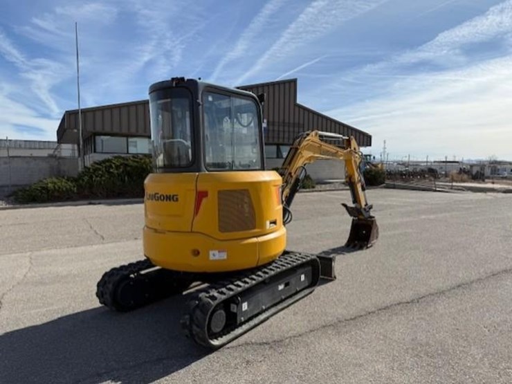 2022-liugong-9035e-image-3