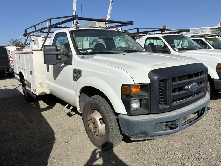 2008-ford-f350-image-2