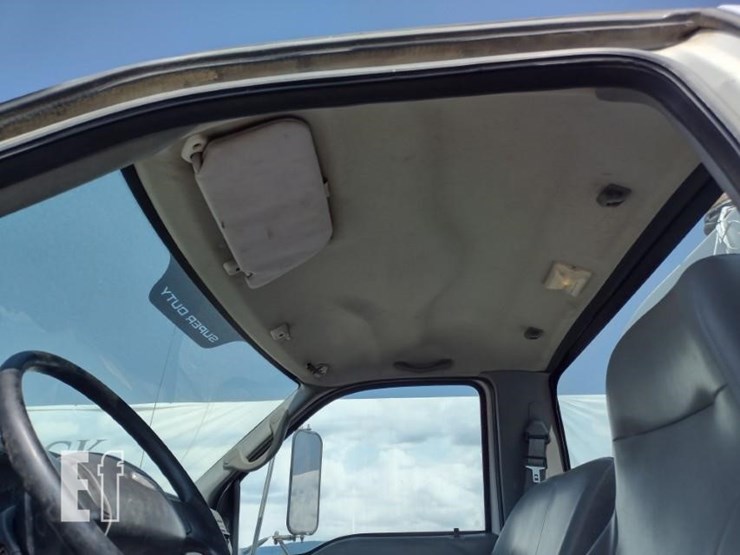 2008-ford-f750-xl-image-15