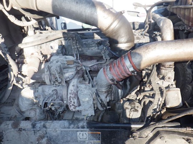 2014-peterbilt-386-image-26