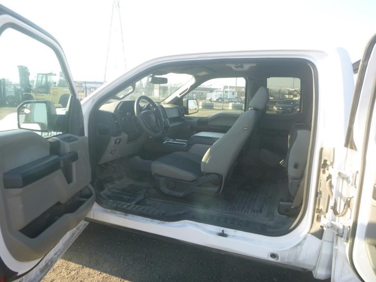 2019-ford-f150-image-6