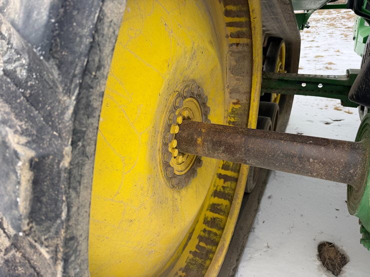 2015-john-deere-8370rt-image-43