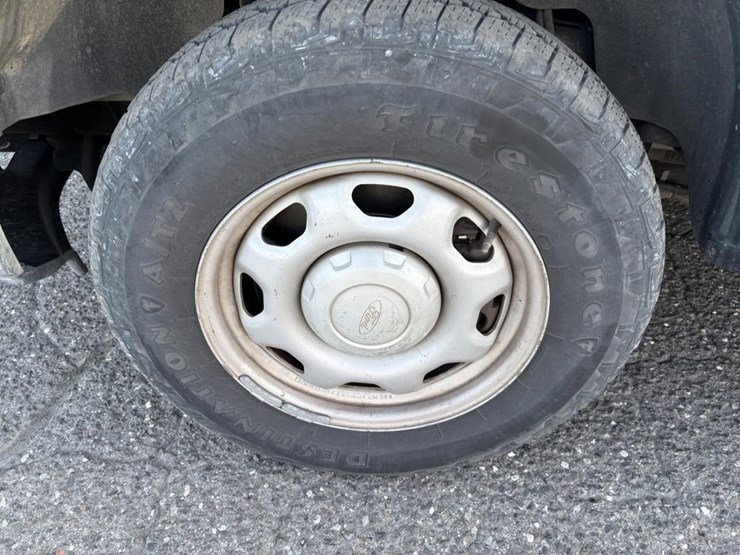 2014-ford-f150-image-30