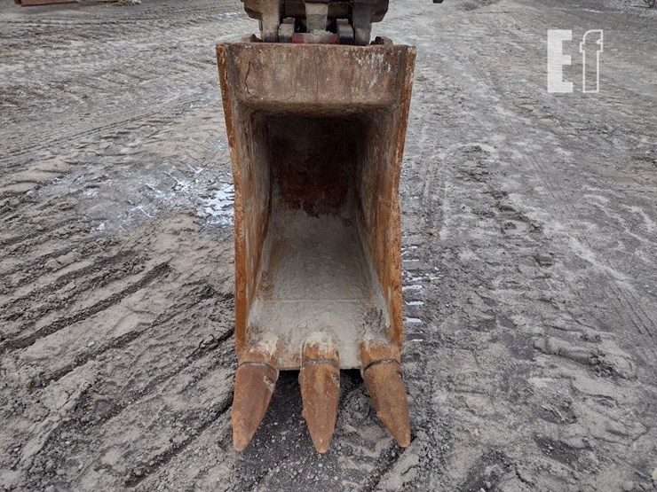 2019-kobelco-sk140sr-lc-5-image-16