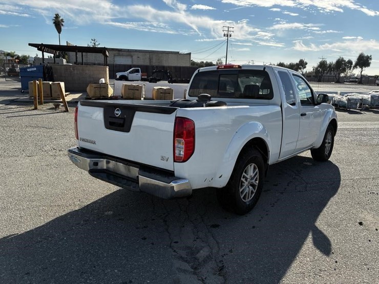 2018-nissan-frontier-image-3