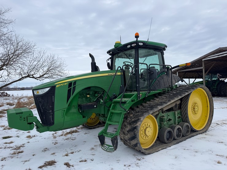 2015-john-deere-8370rt-image-1