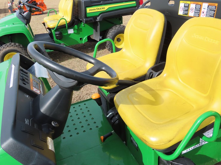 john-deere-tx-4x2-image-12