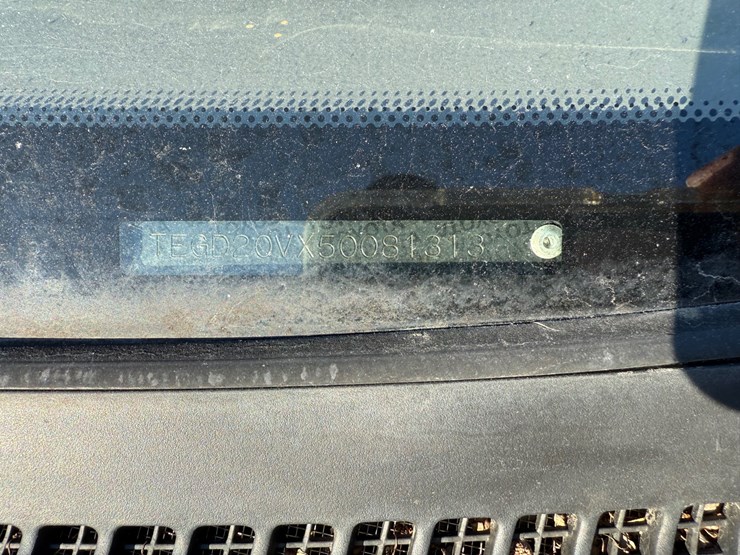 2005-toyota-rav4-image-16