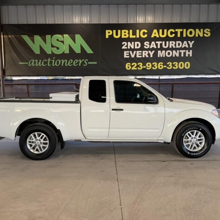 2015 NISSAN FRONTIER